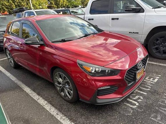 HYUNDAI ELANTRA GT 2019 KMHH55LC6KU107732 image